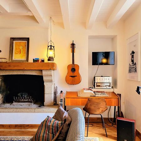 מלון Contrieres La Maison Folia מראה חיצוני תמונה