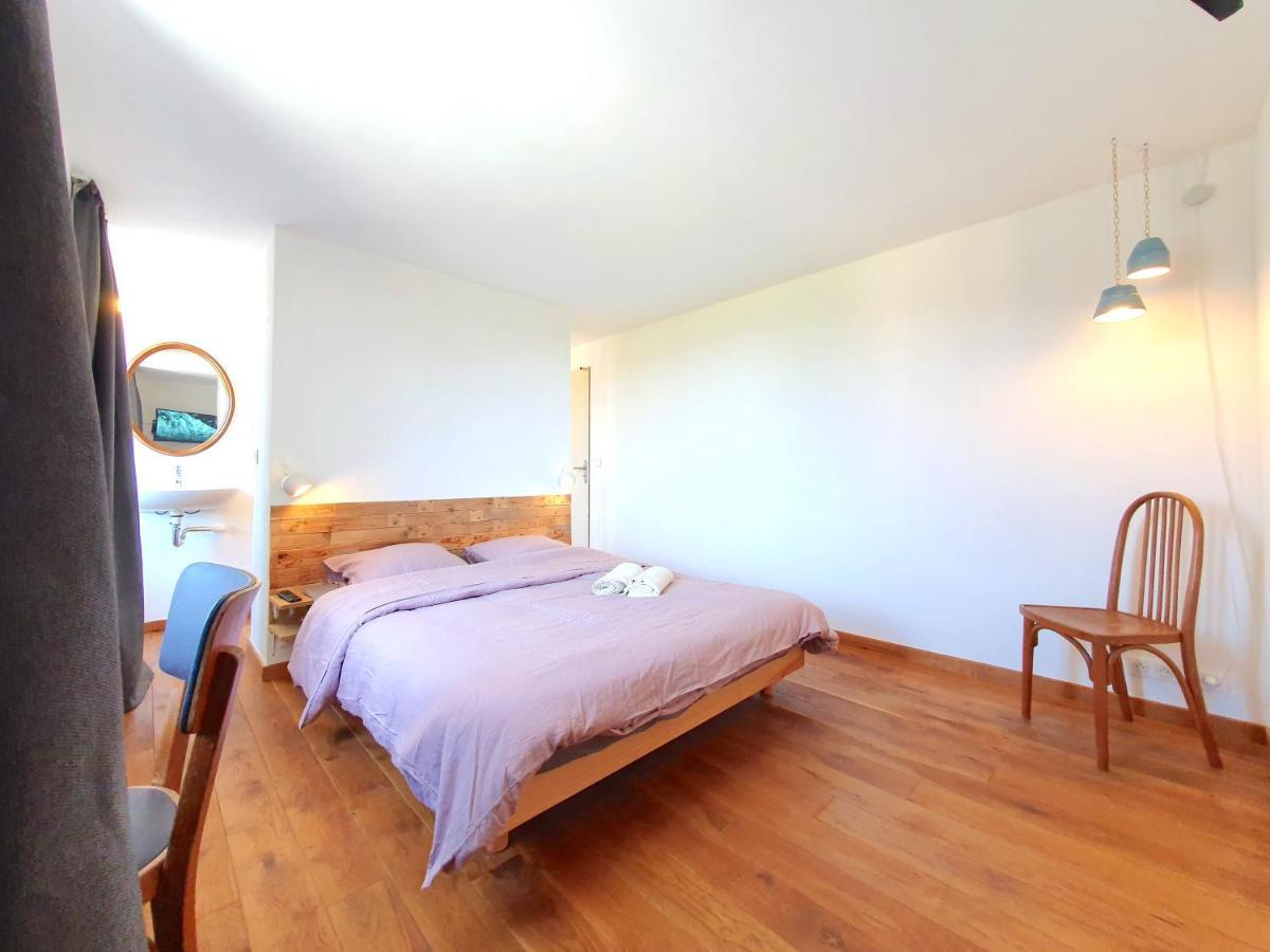 מלון Contrieres La Maison Folia מראה חיצוני תמונה